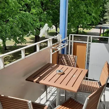 Mednow 1 Apartment Berlin